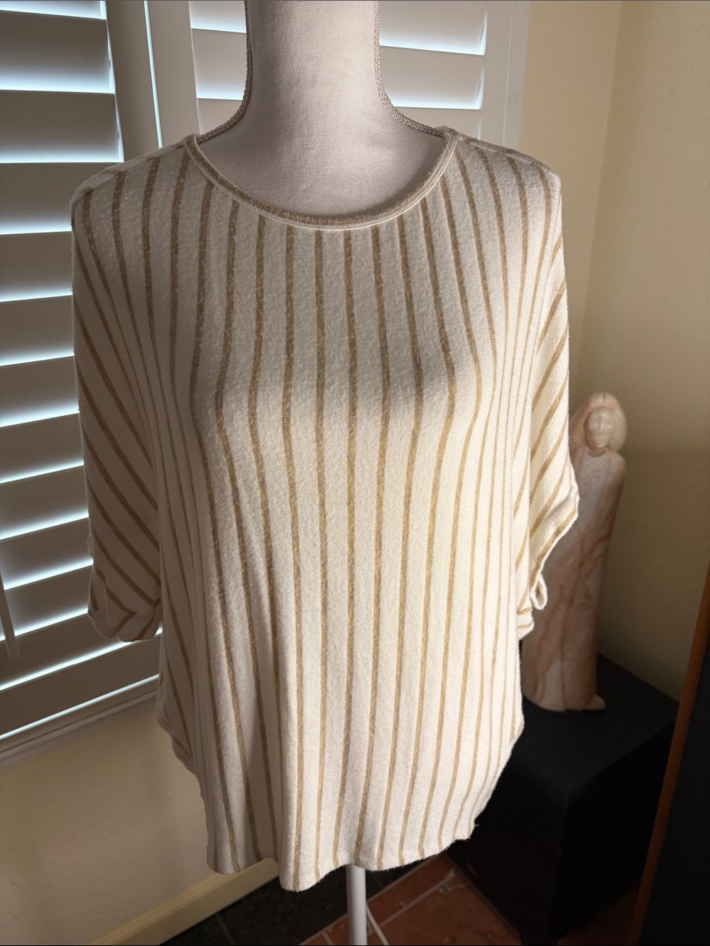 🤎🤍 Michael Stars White & Lt Brown Knit Hi Lo Top Dolman Short Sleeves Top Sz L